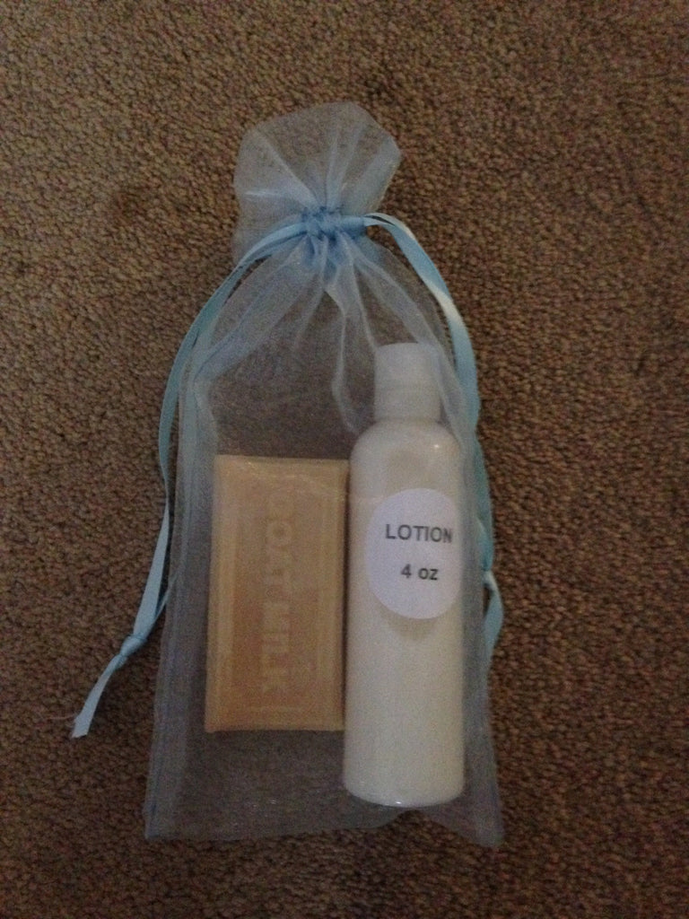 Light blue Gift Bag - Goat Milk Etc.
